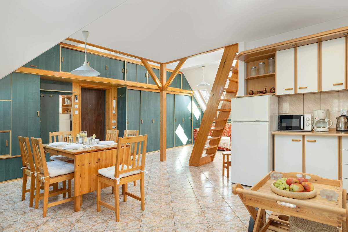 Plac Neptuna 2 Międzyzdroje | Bright Studio for 6 people | Balcony — Międzyzdroje, Województwo zachodniopomorskie — vacation rental