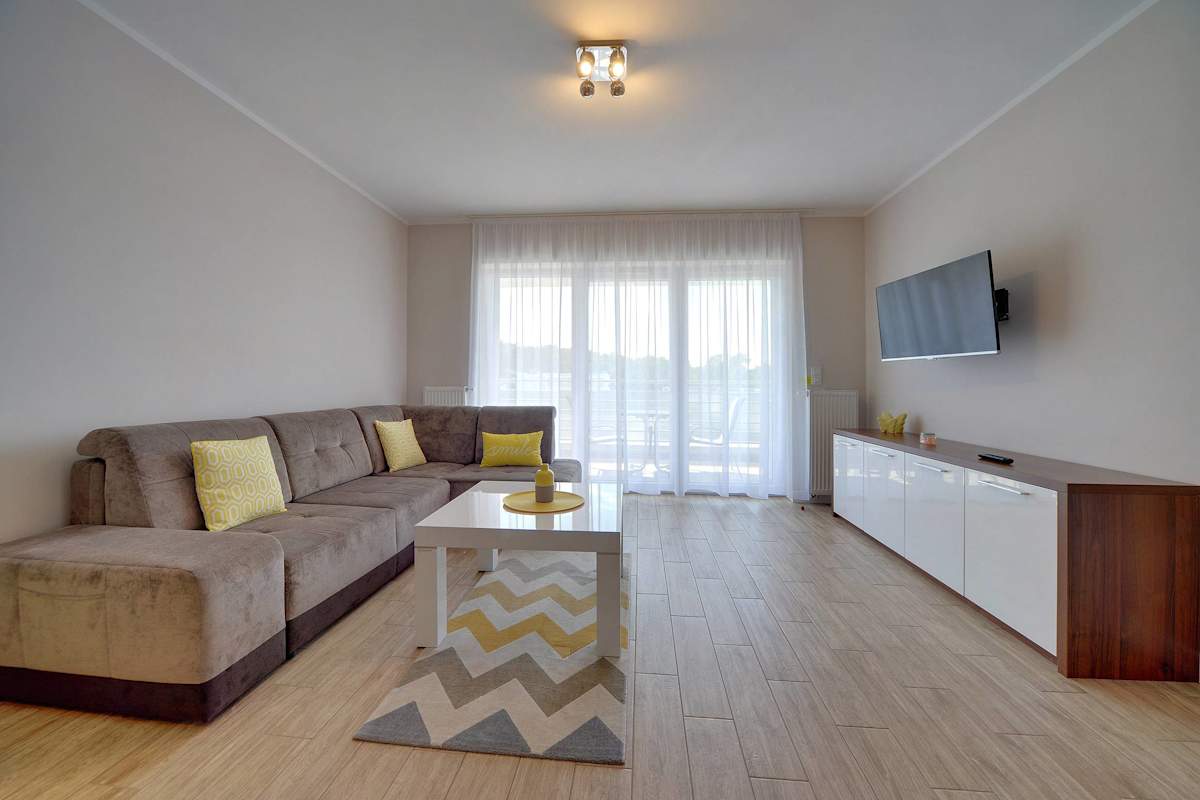 Comfy Sun Seasons 24 Apartment in Pogorzelica With Beach Access by Noclegi Renters — Pogorzelica, Województwo zachodniopomorskie — vacation rental
