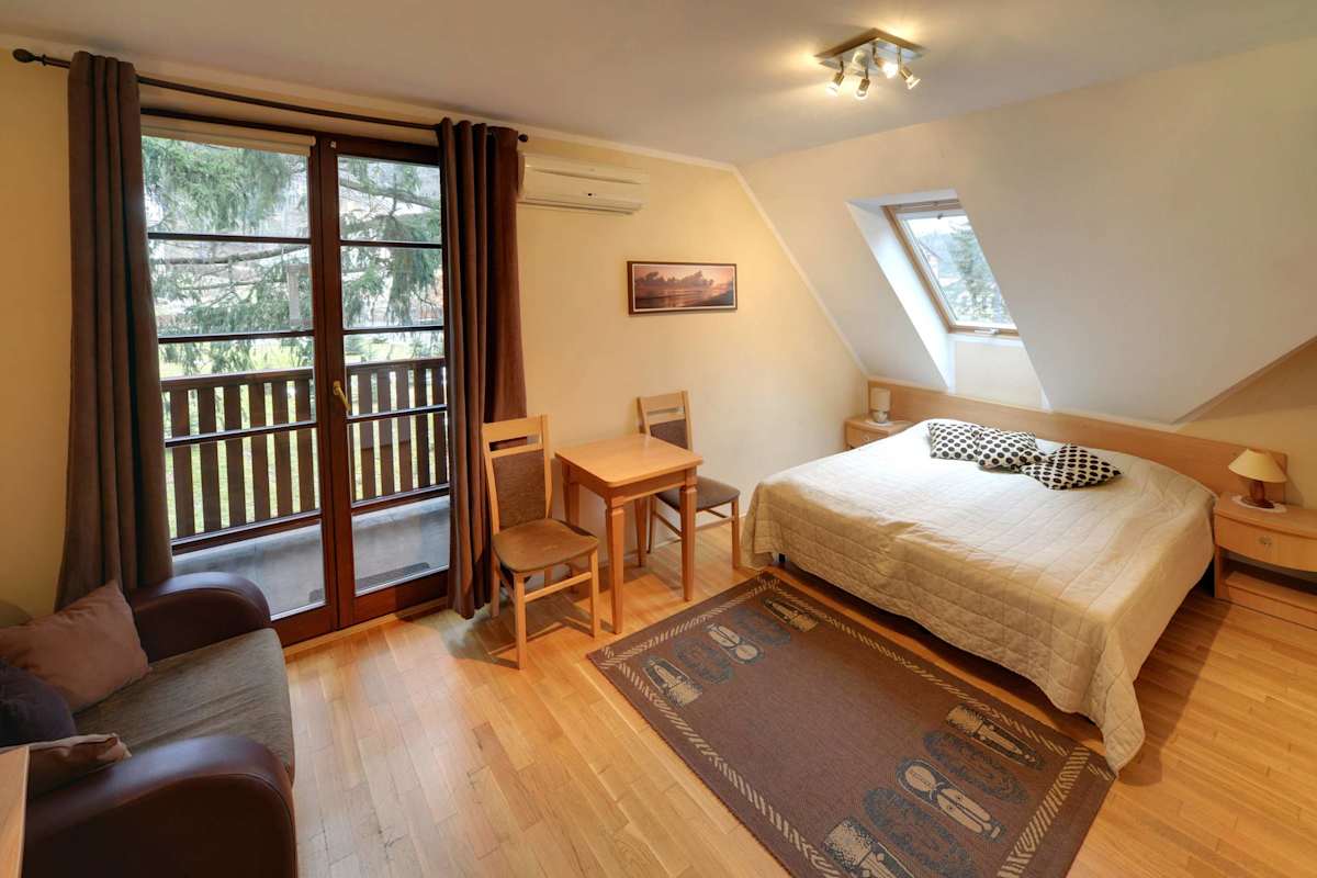 Okrzei 1B | Karpacz | | Air-conditioned studio | Balcony | Parking — Karpacz, Województwo dolnośląskie — vacation rental