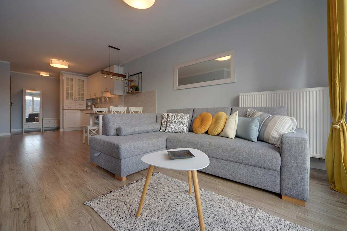 Waryńskiego 3A | Szklarska Poręba | Bright Grey Apartment | Mountain View | Parking | Balcony — Szklarska Poręba, Województwo dolnośląskie — vacation rental