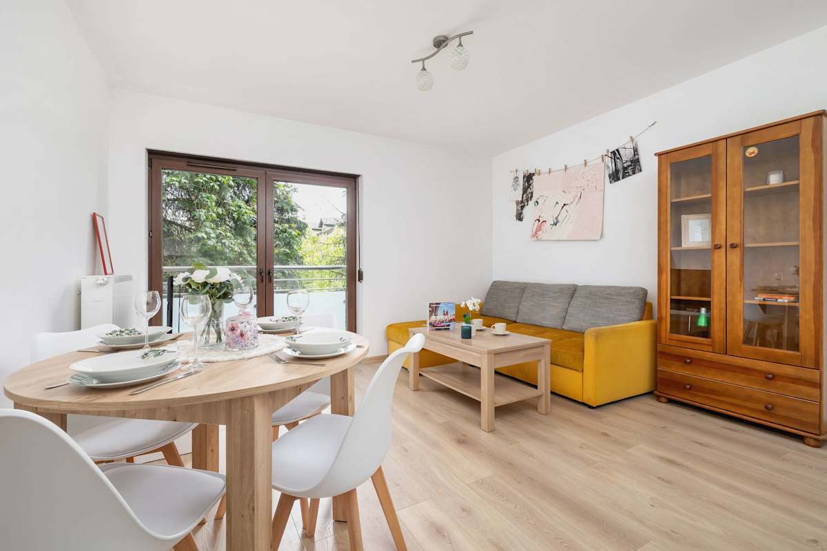 Strycharska 10 Cracow | Bright Apartment | 4 Guests — Kraków, Województwo małopolskie — vacation rental