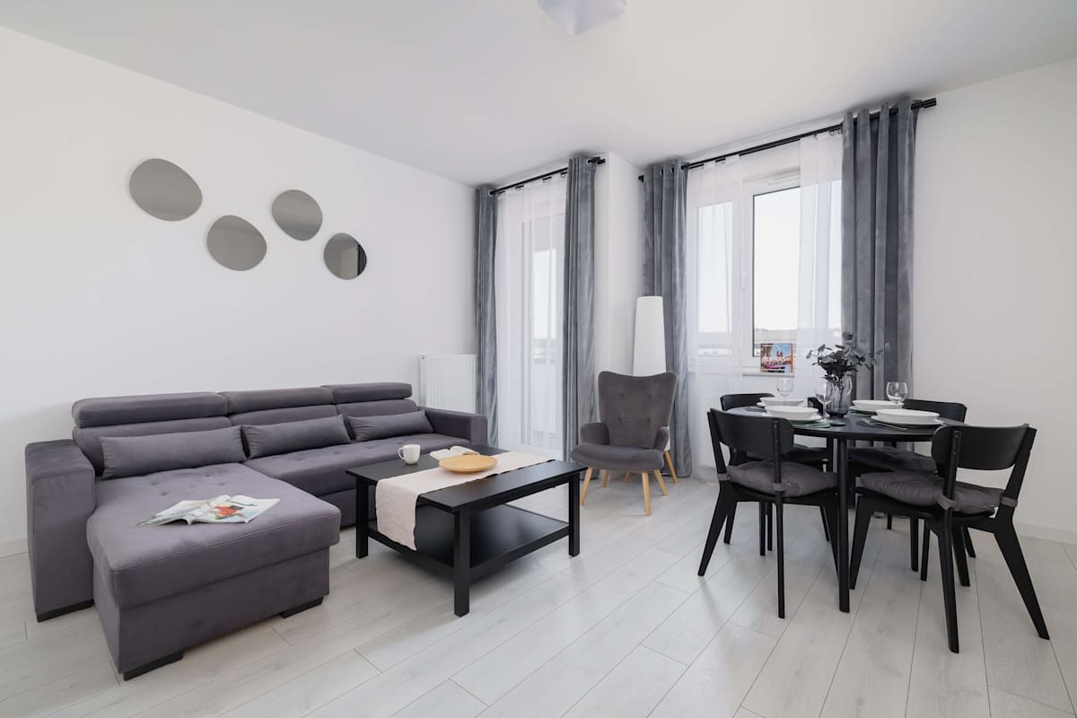 Fabryczna 5B Cracow | Modern Apartment | Balcony | Parking — Kraków, Województwo małopolskie — vacation rental