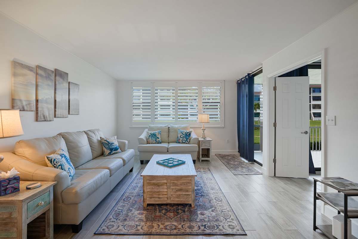 Loggerhead 251 | Gorgeous Walk out Beach Residence | Pet-Friendly