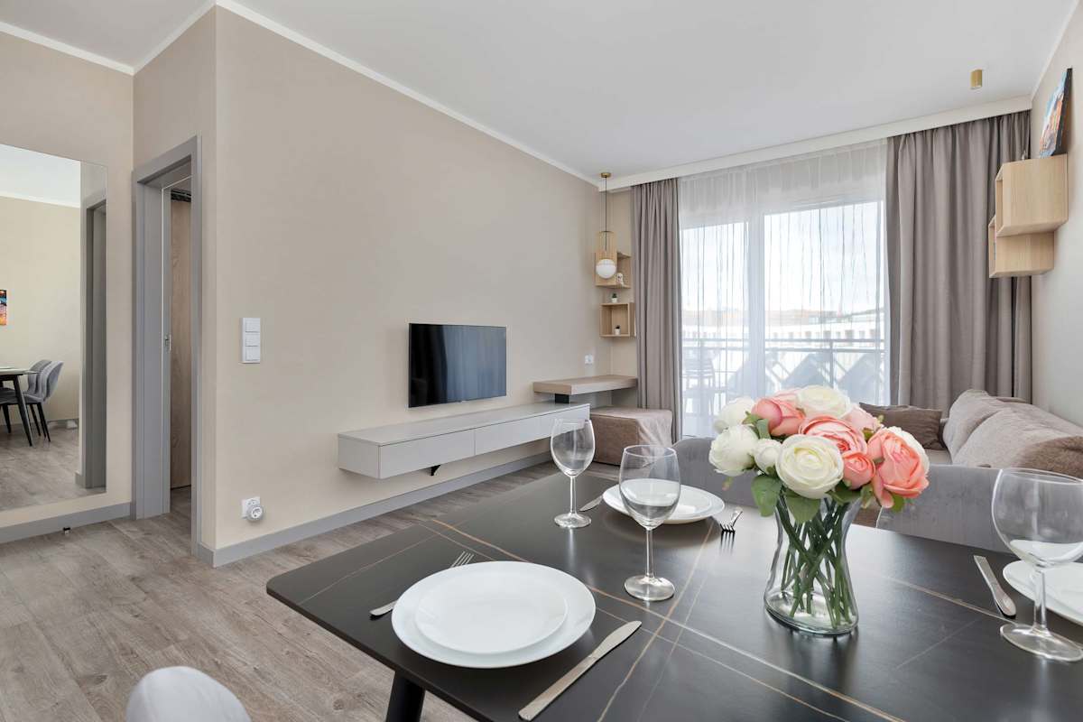 Stylish Apartment Bel Mare E529 in Miedzyzdroje with Balcony & Parking & Close to the Beach by Noclegi Renters — Międzyzdroje, Województwo zachodniopomorskie — vacation rental
