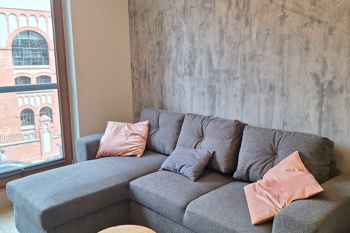 Metro Wola Apartment with Parking & AC next to Warsaw Rising Museum by Noclegi Renters — Warszawa, Województwo mazowieckie — vacation rental