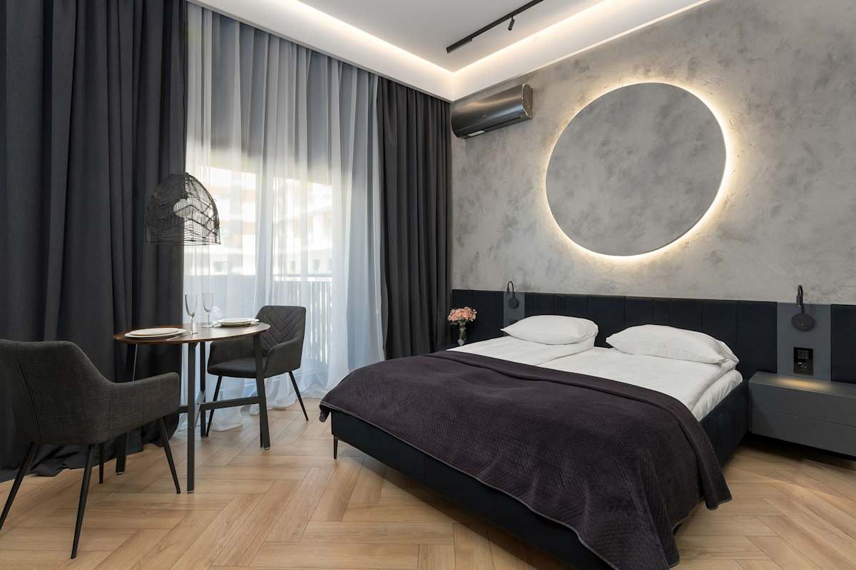 Modern Studio with Parking and Air Conditioning in the City Center of Wroclaw by Noclegi Renters — Wrocław, Lower Silesia — vacation rental