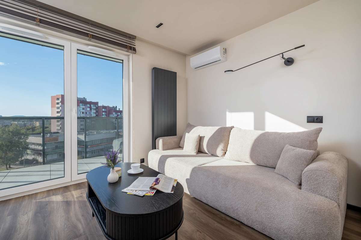 Al. Bielska 129 Tychy | Air Conditioned Studio with Parking and Mountain View — Tychy, Województwo śląskie — vacation rental