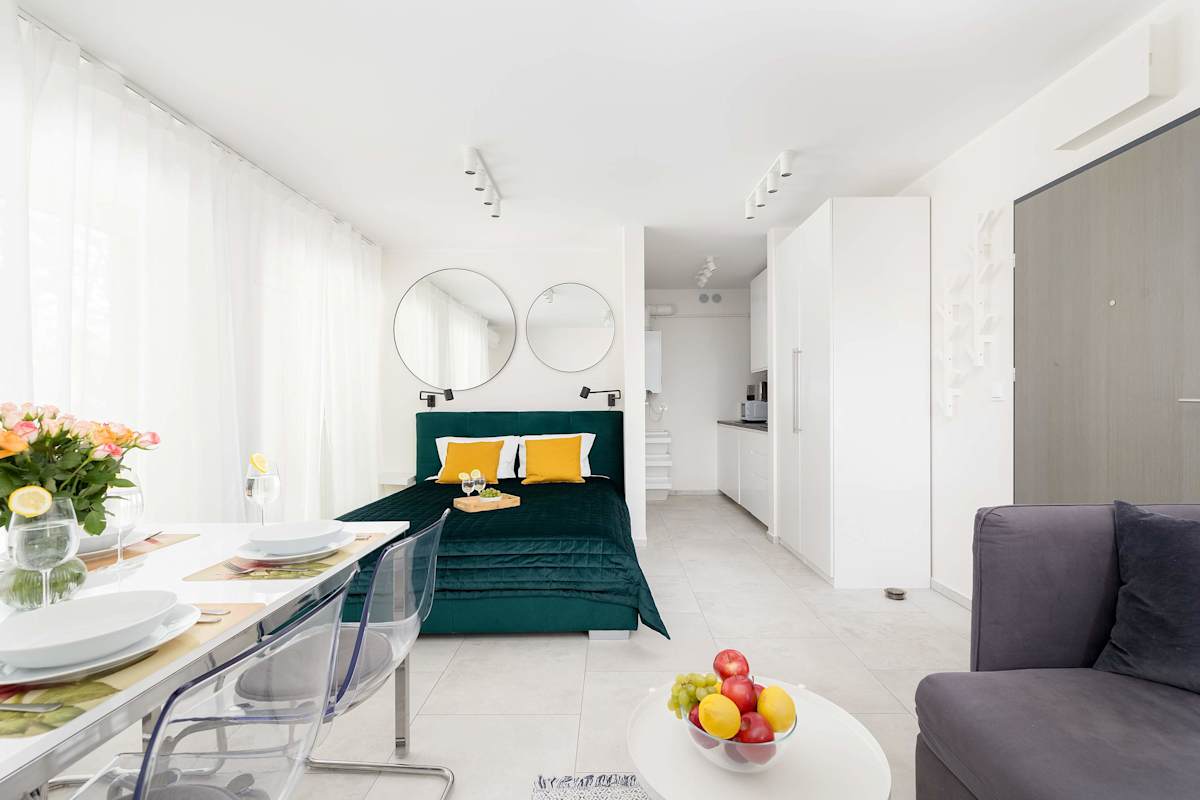 Zaciszna 13 | Niechorze | Bright Studio | Terrace | Air Conditioning | Parking | Close to the Sea — Niechorze, West Pomerania — vacation rental