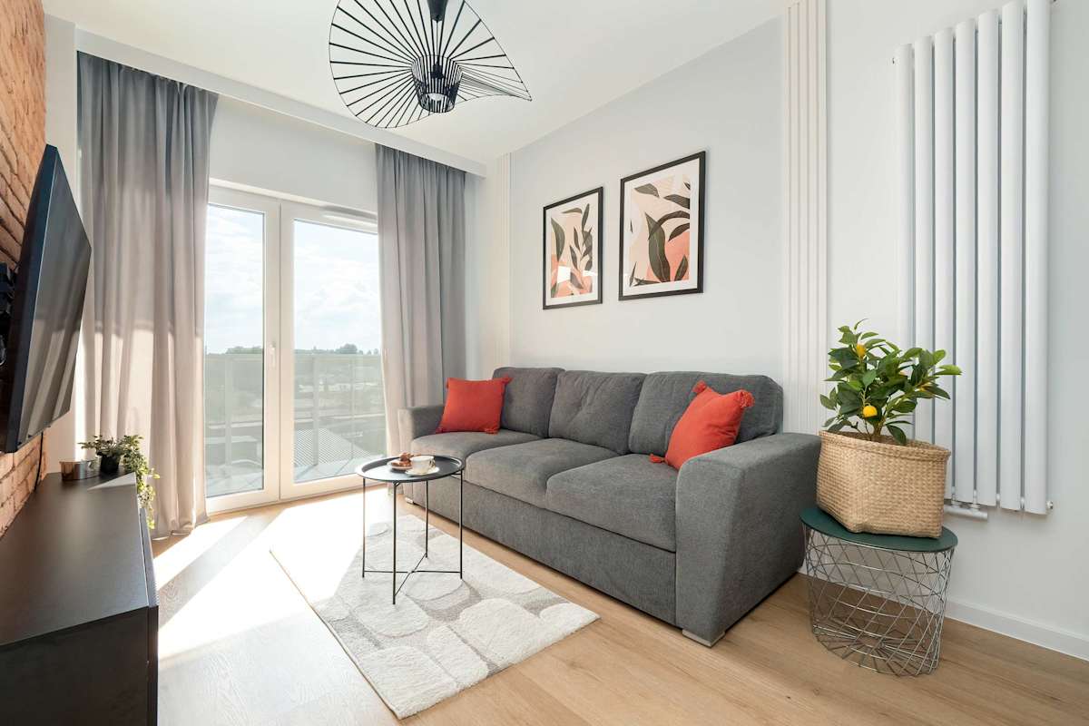 Srebrzyńska 12 Łódź | 2-bedroom Apartment | Parking & Balconies | Excellent Option for Business Travellers | Close to Łódź's Main Attractions — Łódź, Województwo łódzkie — vacation rental