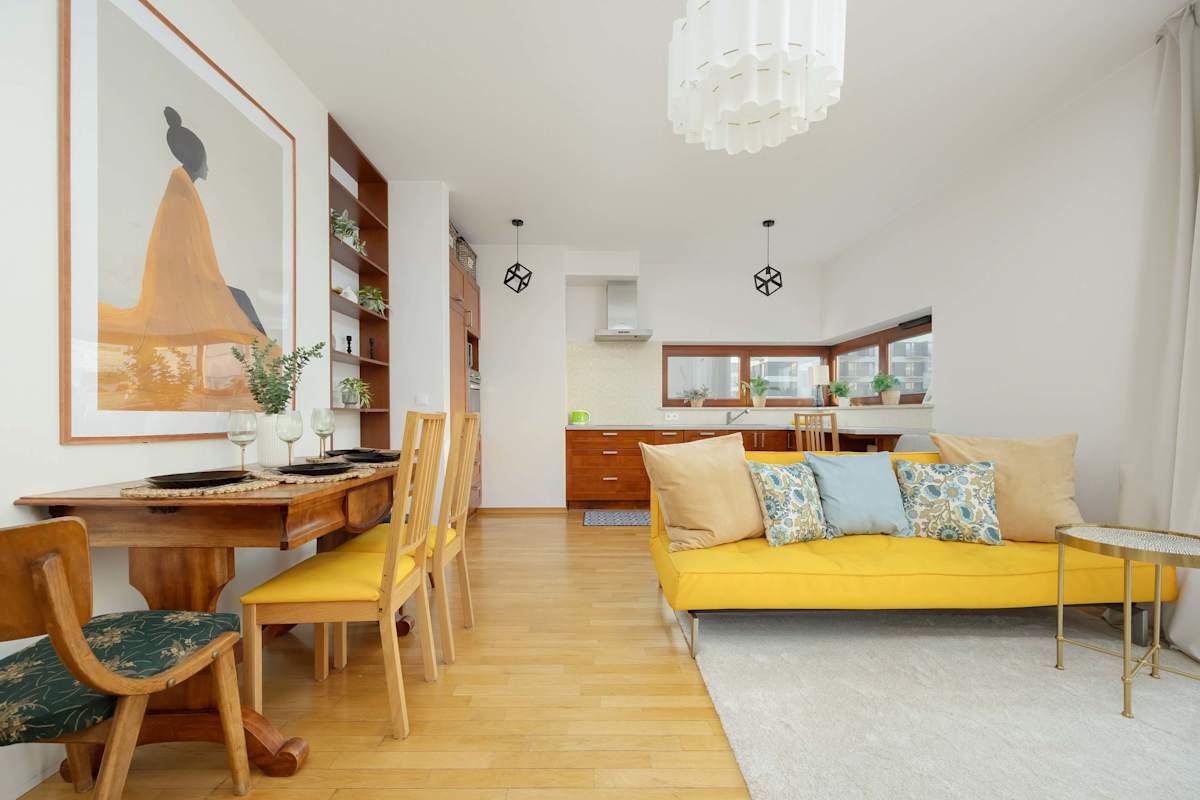Woronicza 33 Warsaw | Cosy Two-Bedroom Apartment | Two Balconies | Remote Working | Functional Interiors   — Warszawa, Województwo mazowieckie — vacation rental