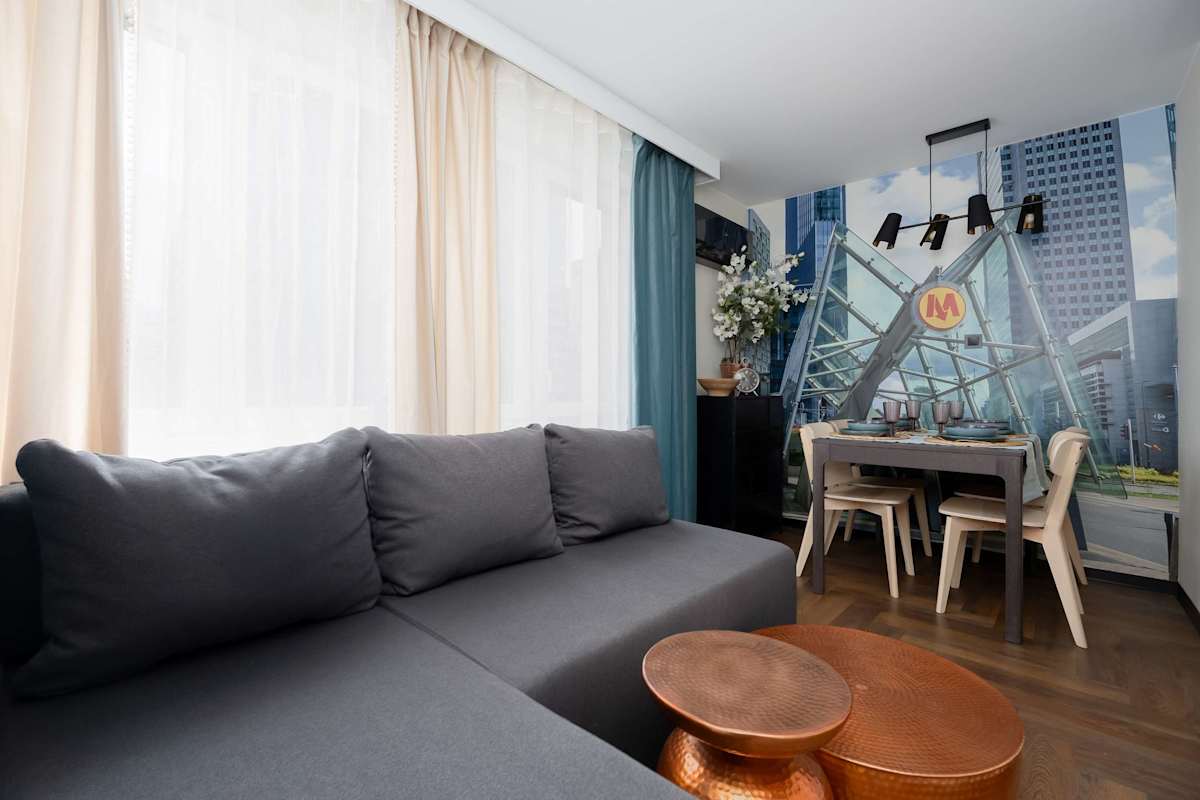 Jana Pawła II 18 | Central Warsaw | Modern Studio with AC | Next to Metro — Warszawa, Województwo mazowieckie — vacation rental