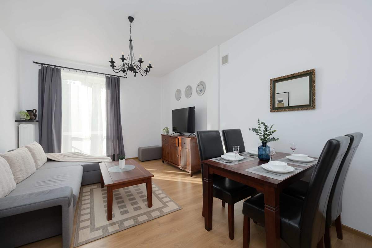 Andersa 10 | Warsaw | Bright Apartment with Bathtub | Close to the Old Town — Warszawa, Województwo mazowieckie — vacation rental