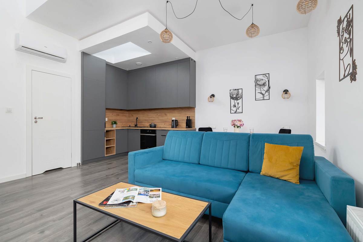 Cozy Studio with Air Conditioning close to the City Center in Katowice by Noclegi Renters — Katowice, Województwo śląskie — vacation rental