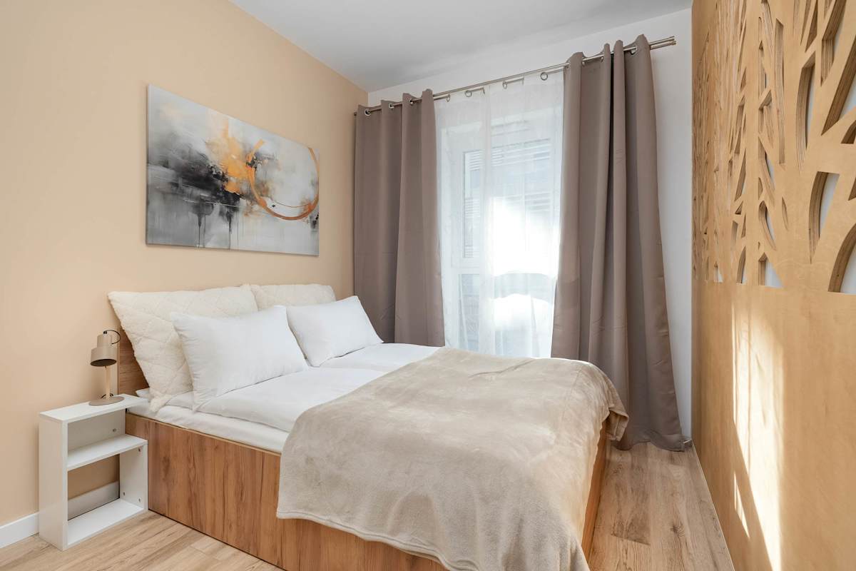 Mieszczańska 16 Wrocław | Cosy Studio Near the River with Parking and Balcony — Wrocław, Województwo dolnośląskie — vacation rental
