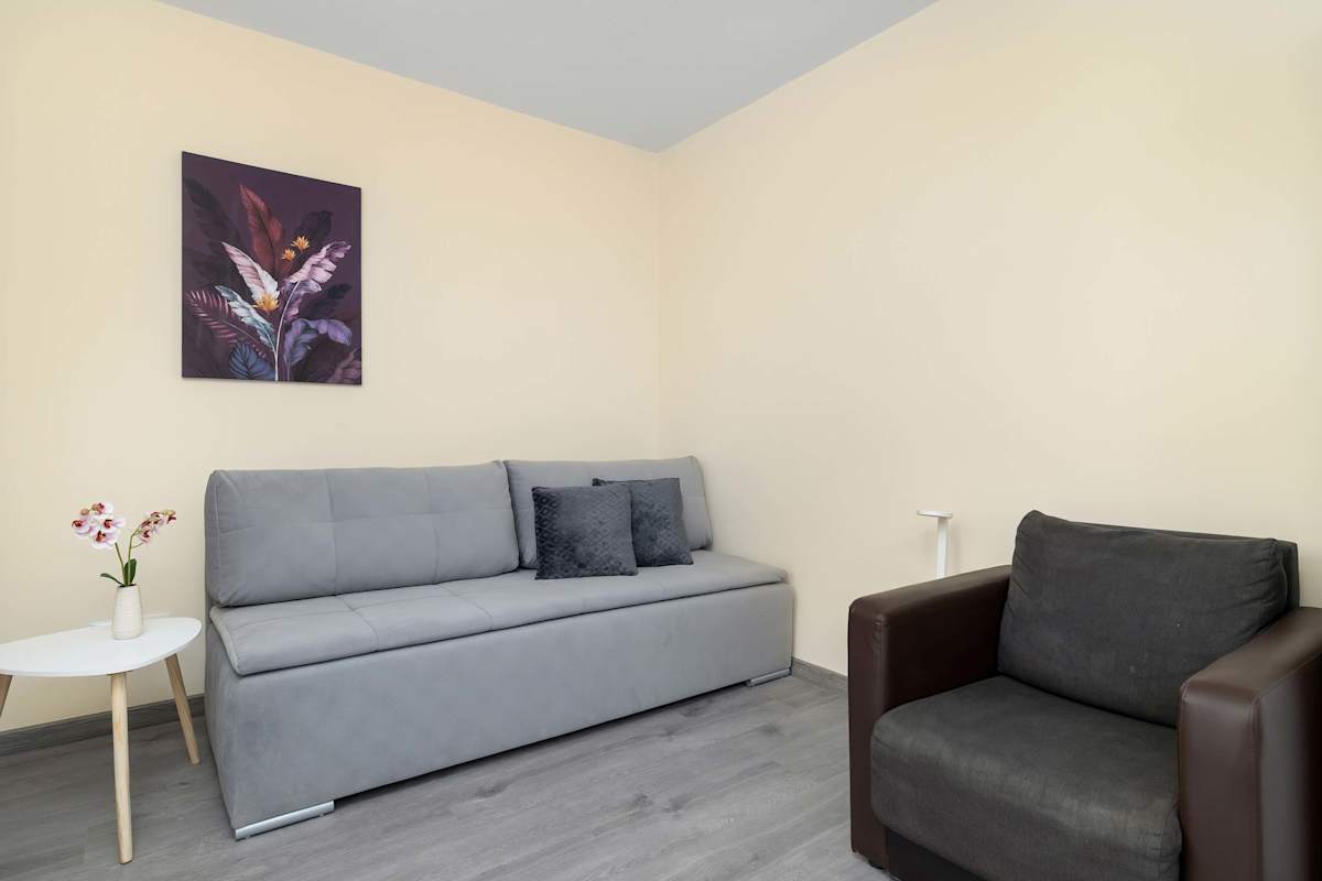 Wojtyły 253 Rzeszów | Spacious Apartment with 4 Parking Spaces, 2 Desks and Furnished Balcony — Rzeszów, Województwo podkarpackie — vacation rental