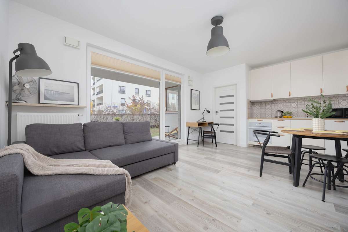 Pohulanka 1 Warsaw | Cozy Apartment with Parking | Garden | Desk — Warszawa, Województwo mazowieckie — vacation rental