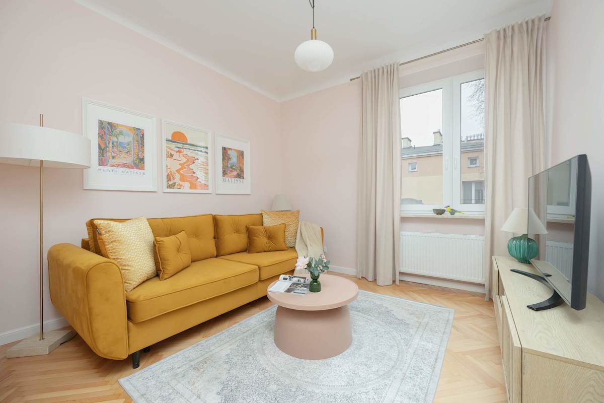 Wspólna Droga 7 Warszawa | Charming One-Bedroom Apartment | Functional Interiors — Warszawa, Województwo mazowieckie — vacation rental
