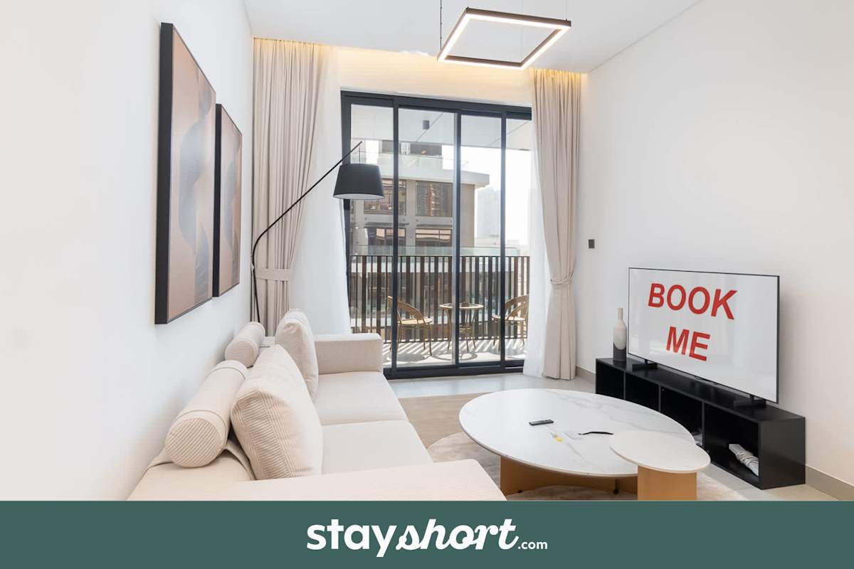 Free housekeeping visits during your stay - StayShort - Gorgeous Apt in JVC sleeps 3 with a Padel Court!