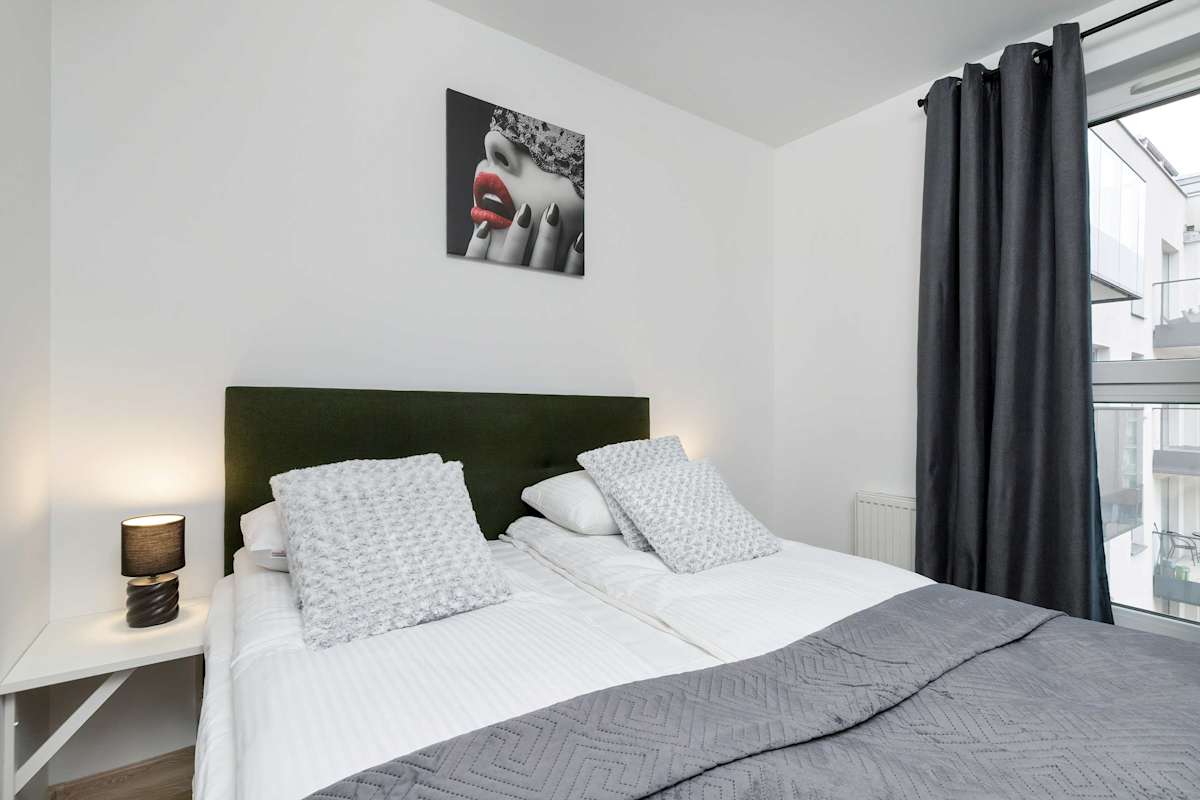 Sw Barbary 11 | Bright Apartment with Balcony | Next to Granary Island — Gdańsk, Województwo pomorskie — vacation rental