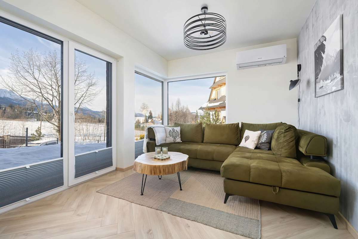 Hrube Wierchy Zakopane | Prestige Apartment with Mountain View, Parking and Air Conditioning