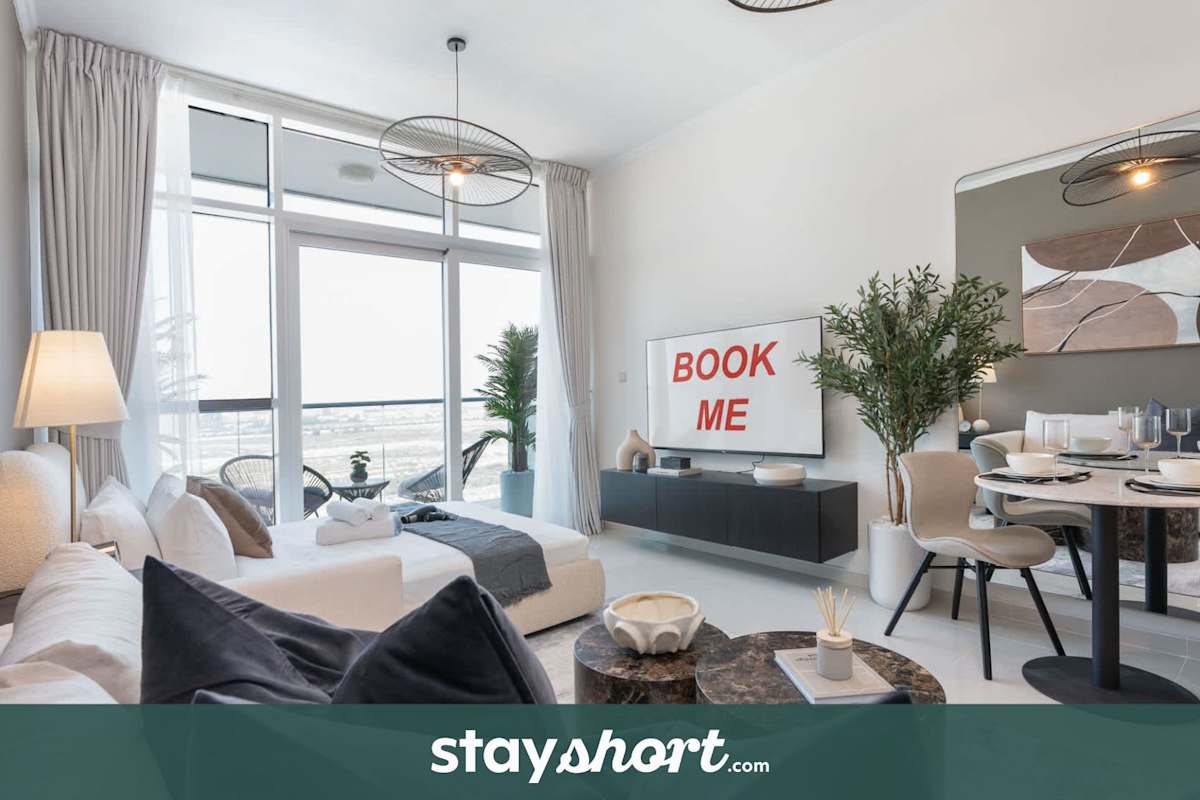 StayShort - Spacious Carson C Studio in Damac Hills