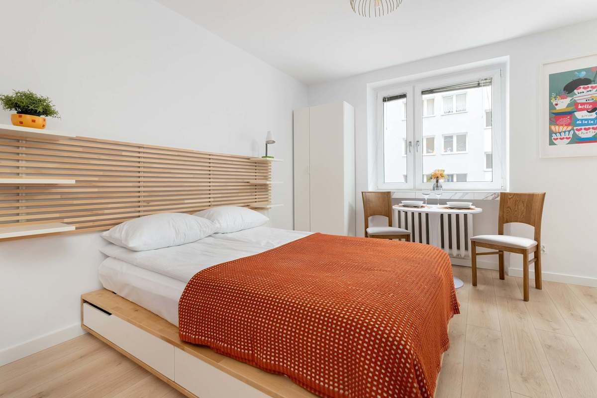 Władysława IV 7-15A Gdynia | Cosy Studio with Desk in the City Center — Gdynia, Województwo pomorskie — vacation rental