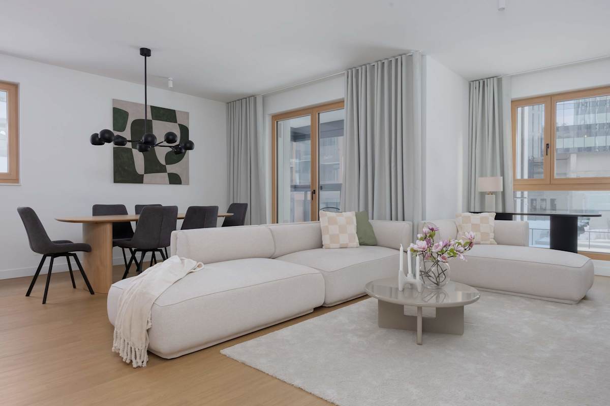 Prosta 69B Warszawa | Luxury Apartment with Air Conditioning and Parking | Remote Working | City Centre | Bathtub — Warszawa, Województwo mazowieckie — vacation rental
