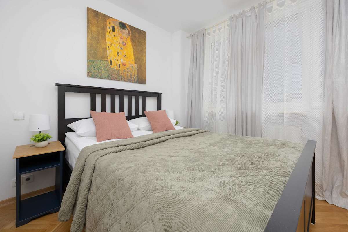 Próżna 5 Warsaw | Modern Apartment | Smart TV | City Center — Warszawa, Województwo mazowieckie — vacation rental