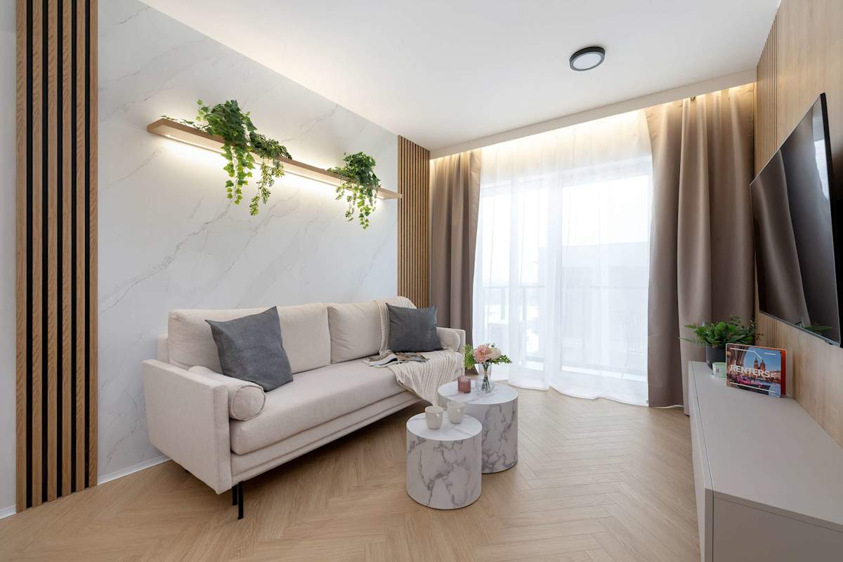 Pana Tadeusza 10 Kraków | Stylish Apartment with Parking | Balcony and Workspace | Close to the Wisła River — Kraków, Województwo małopolskie — vacation rental