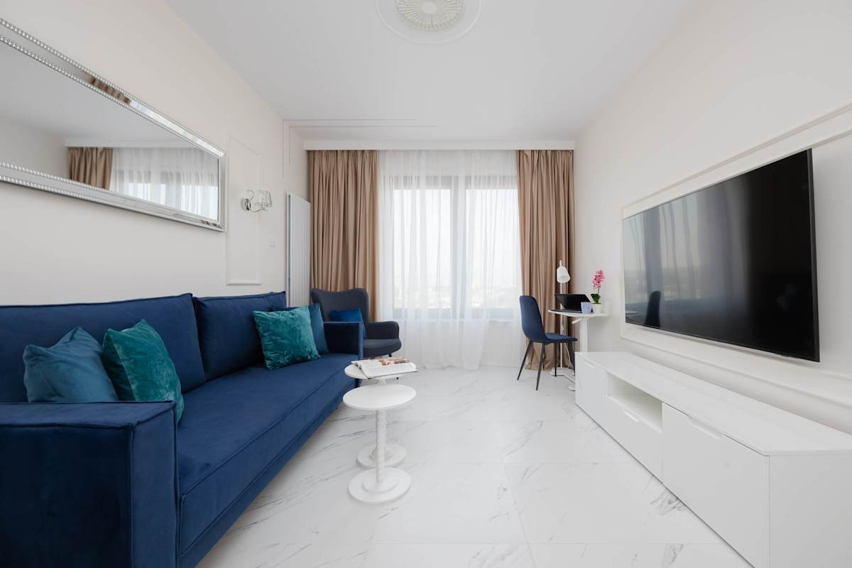 Polski Walczącej 2 Warsaw | Stylish Apartment | Parking | Remote Work — Warszawa, Mazovia — vacation rental