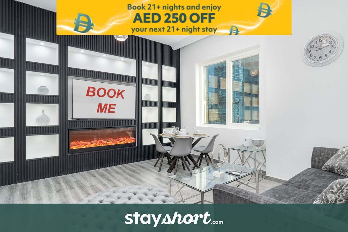 StayShort - Vibrant 1-Bedroom Apartment at Executive Bay A in Business Bay