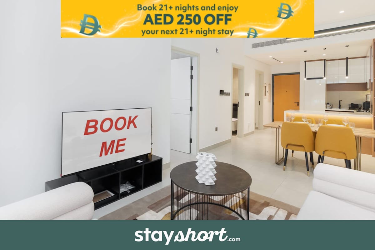 Free housekeeping visits during your stay - StayShort - JVC 2BR that sleeps 3 with a Padel Court!