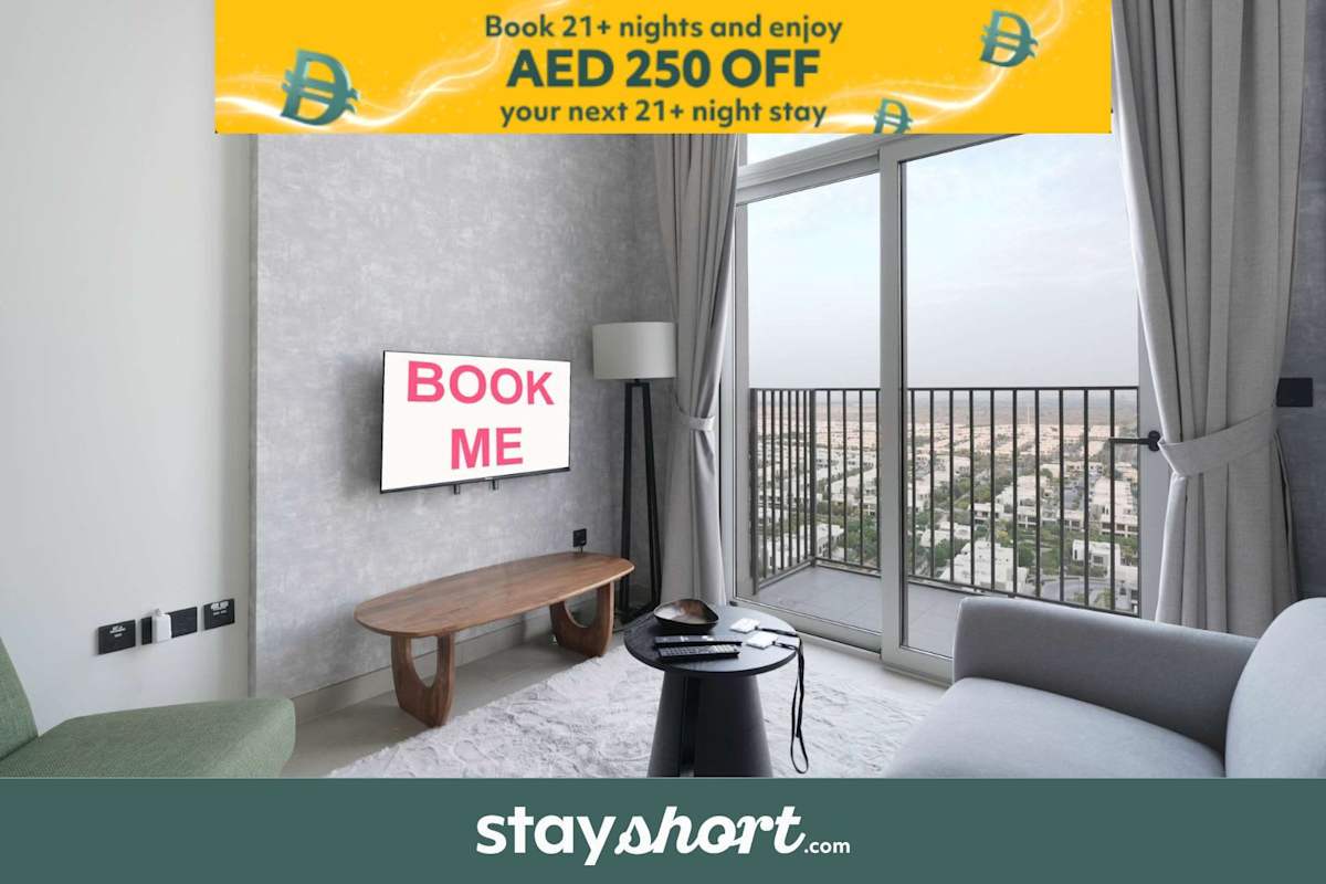 StayShort - Dubai Hills sleeps 2 with Private Balcony!