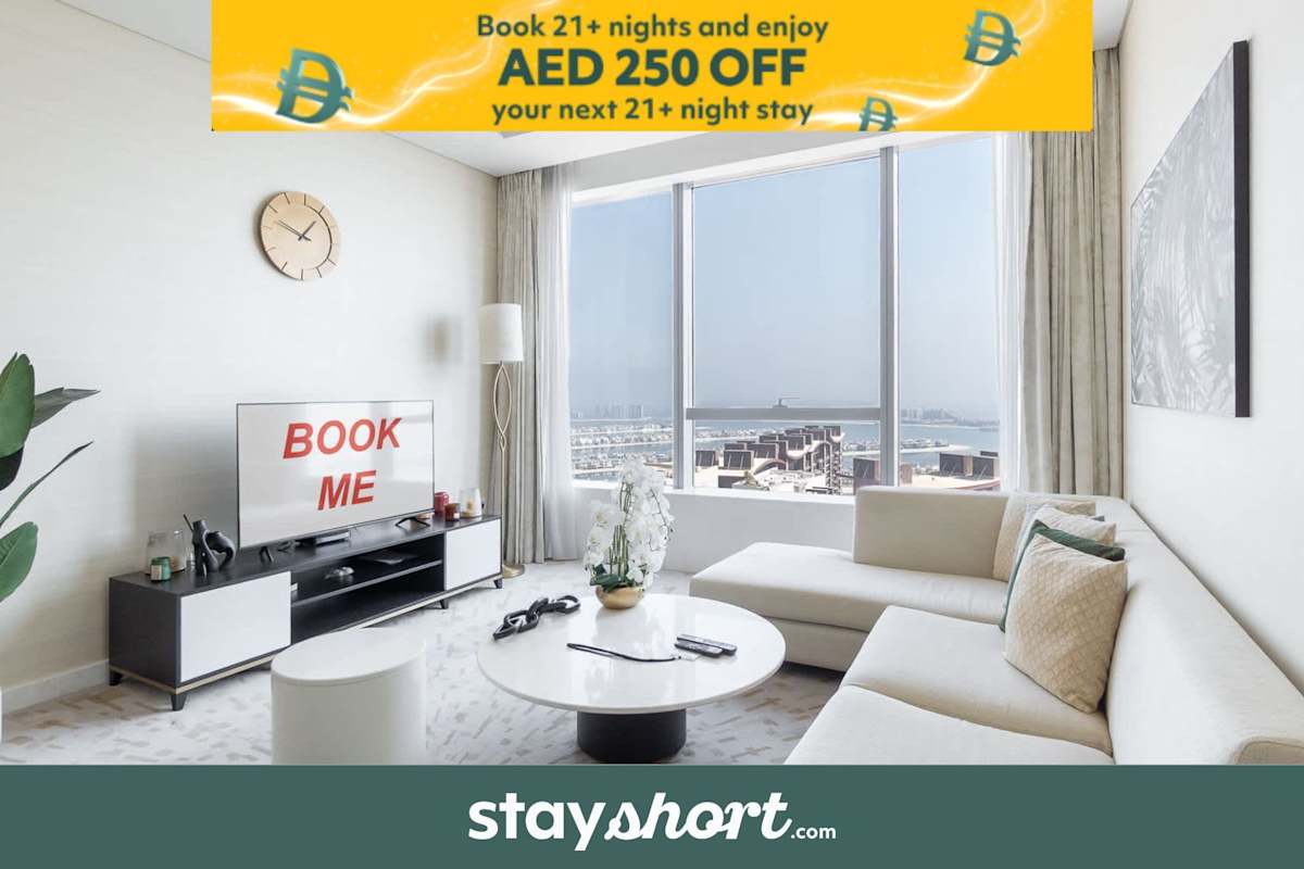 Free housekeeping visits during your stay - StayShort - Palm Jumeirah Getaway for 2 with Sea View