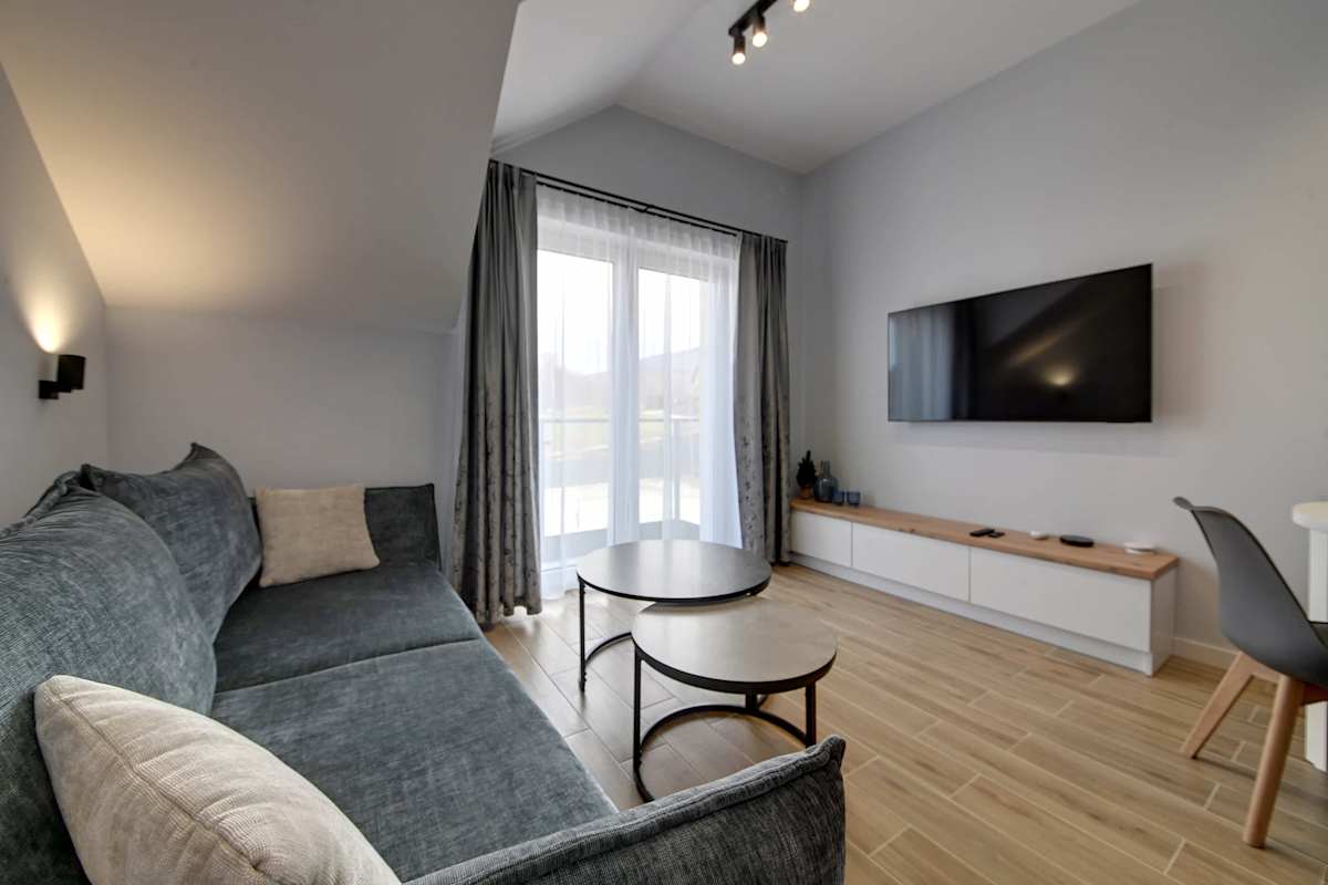 RentPlanet — Studio Orkana II