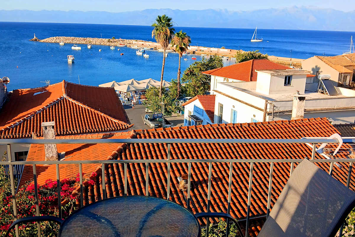 Angira 5 Seaview Escape - Koroni Bright Getaway
