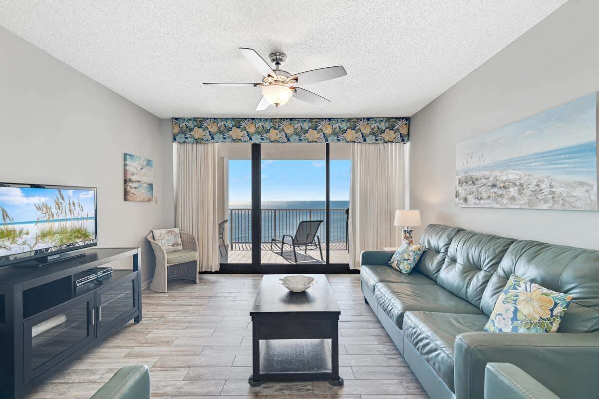 Windward Pointe 804- Beachfront Condo w/ Pool & Hot Tub Access