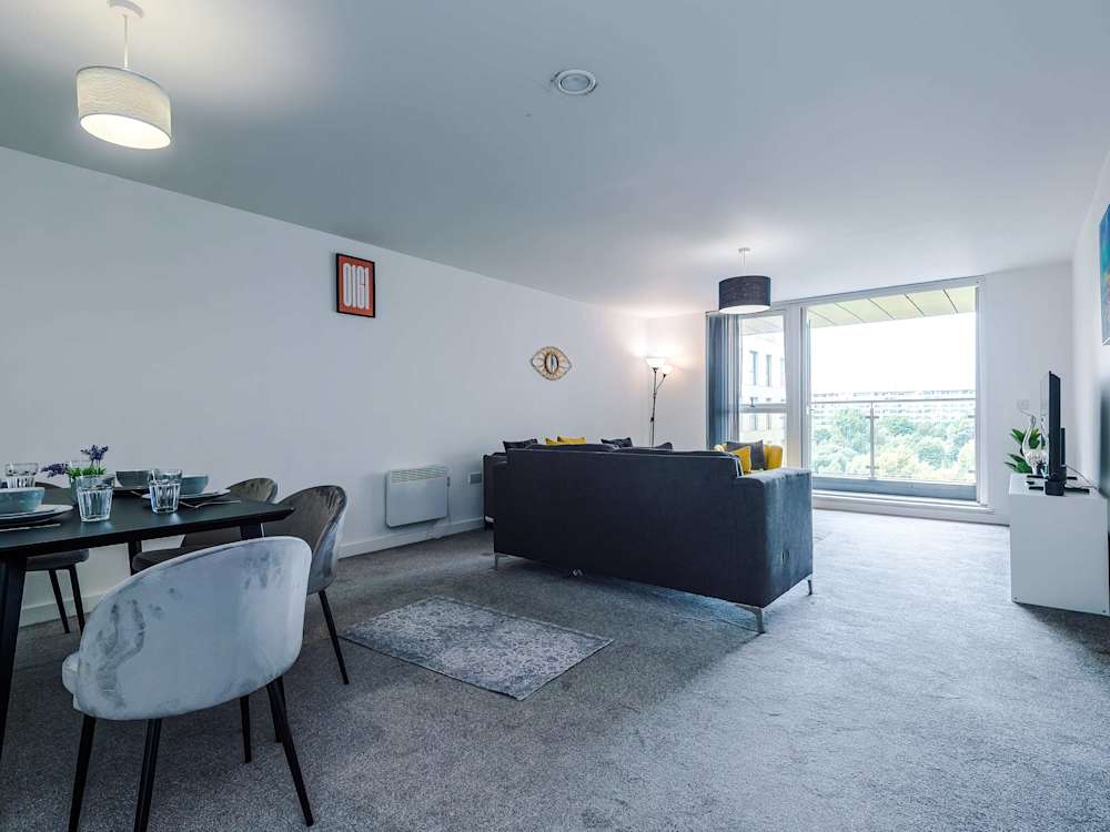 A Hostahome-managed apartment in central Manchester, near Deansgate.