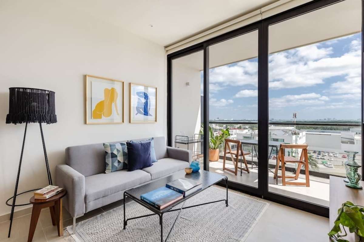 Living room with terrace and lagoon view