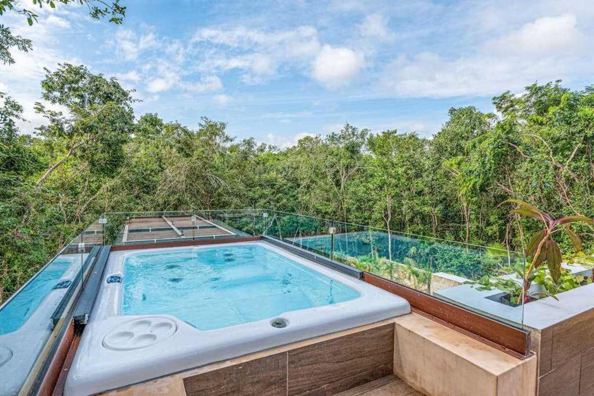 Private terrace plunge pool with sea views