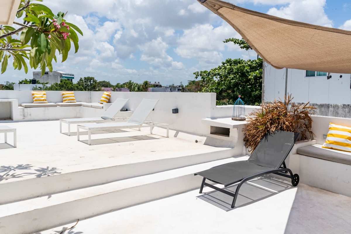 Central Studio near Mercado 28 in Cancun Sleeps 3