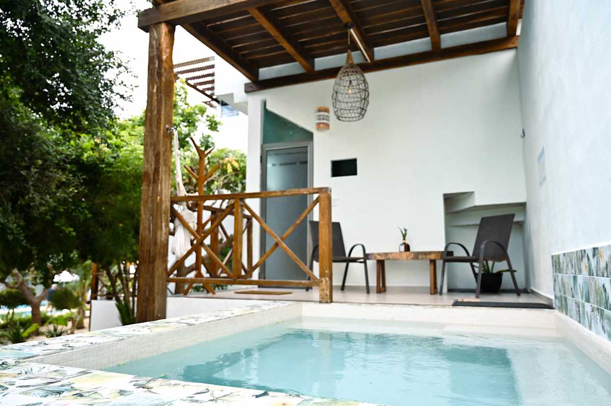 Isla Mujeres Villa - Pool & Ocean View - Sleeps 4