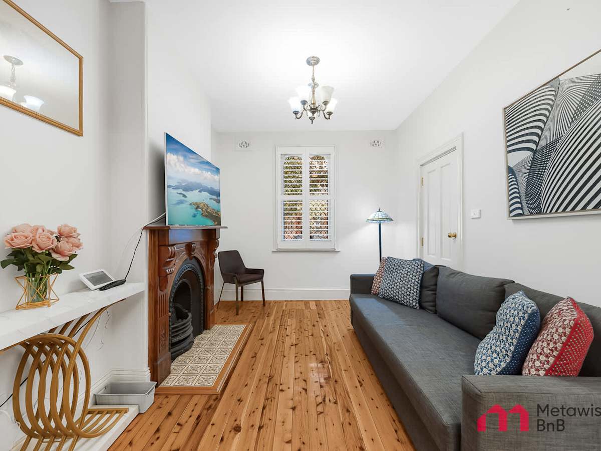 Luxury 3BR Terrace in The Heart of Sydney
