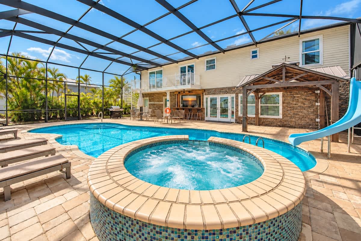 Canal Oasis with Pool Spa Outdoor Kitchen photo 1