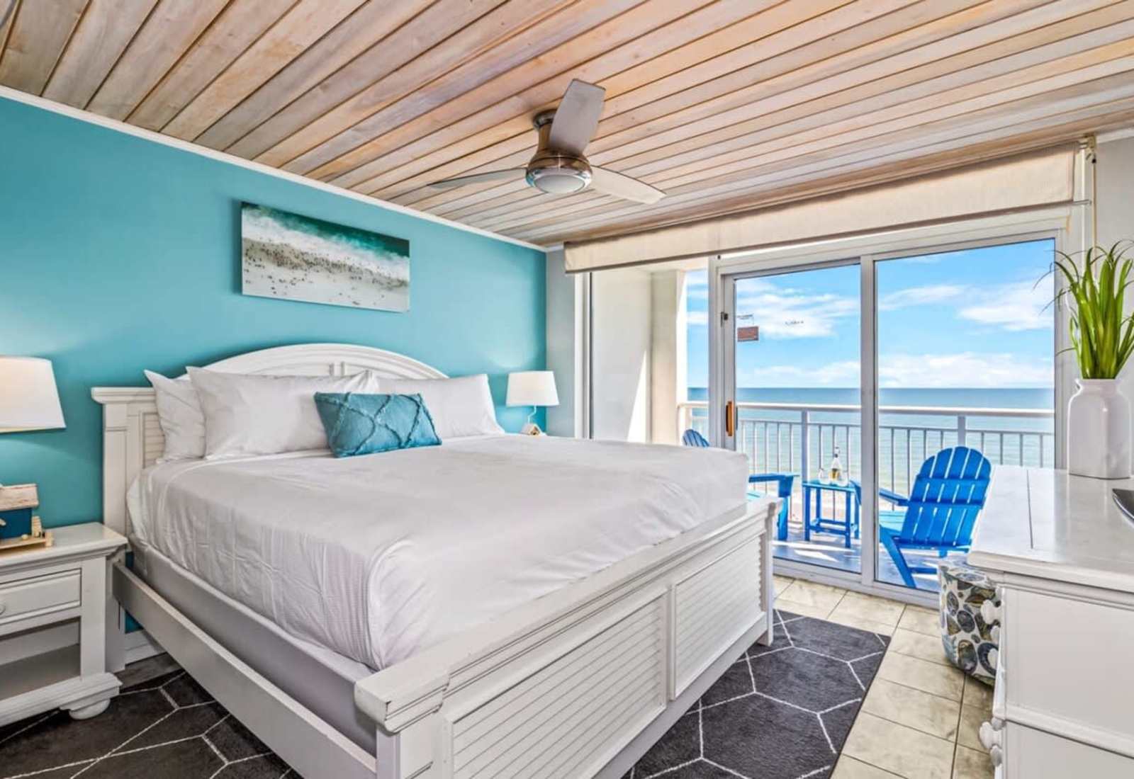 Wake up to natural light and glimpses of the ocean, creating a perfect blend of comfort and coastal charm.