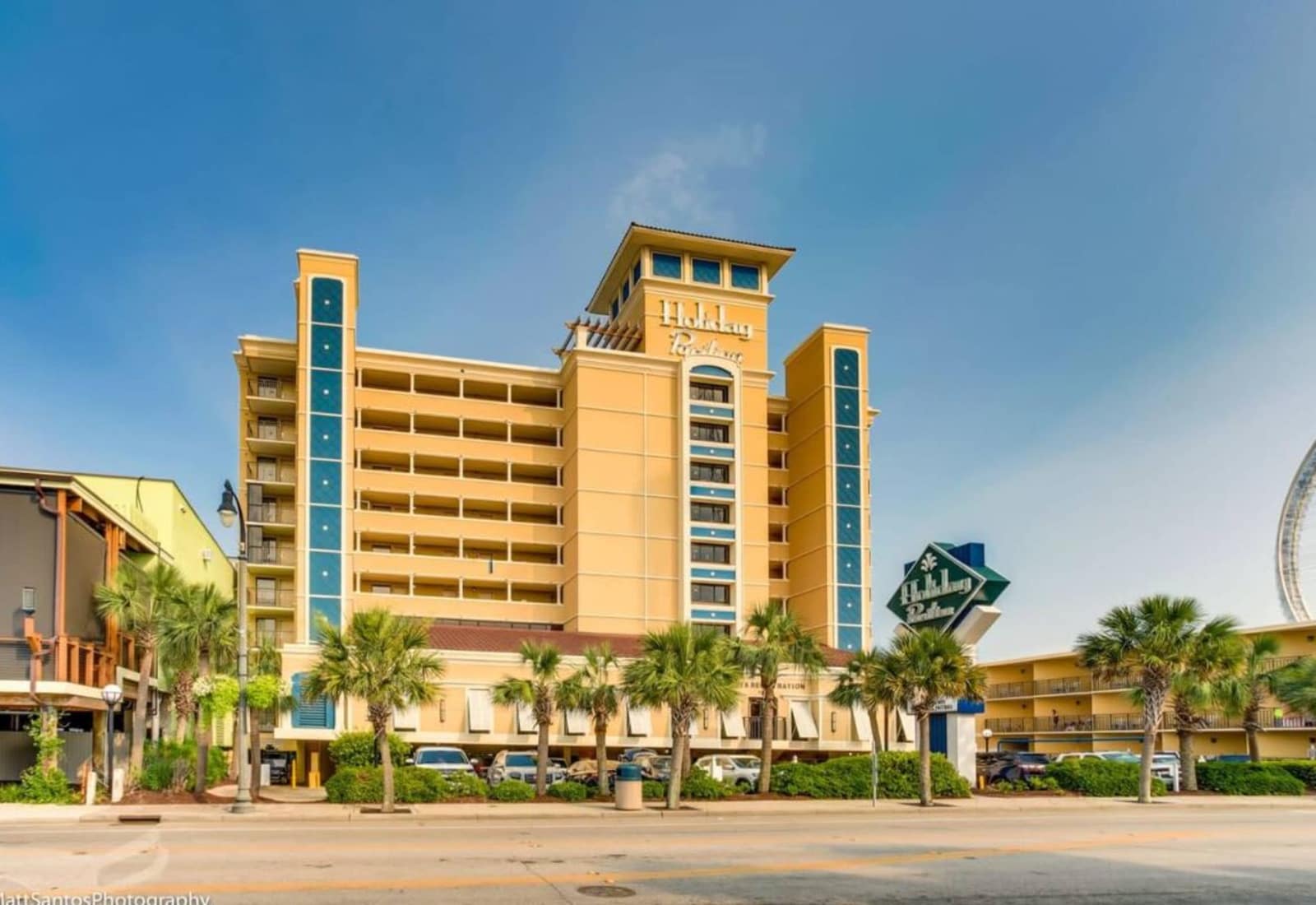 Make unforgettable memories at this beachfront resort with stunning ocean views.