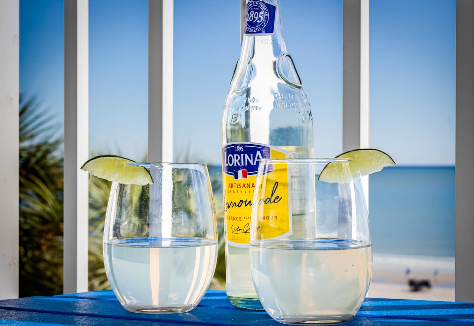 Cheers to ocean breezes and sparkling moments! Enjoy refreshing drinks on your private balcony while soaking in stunning beachfront views—your perfect recipe for relaxation and blissful vacation vibes.