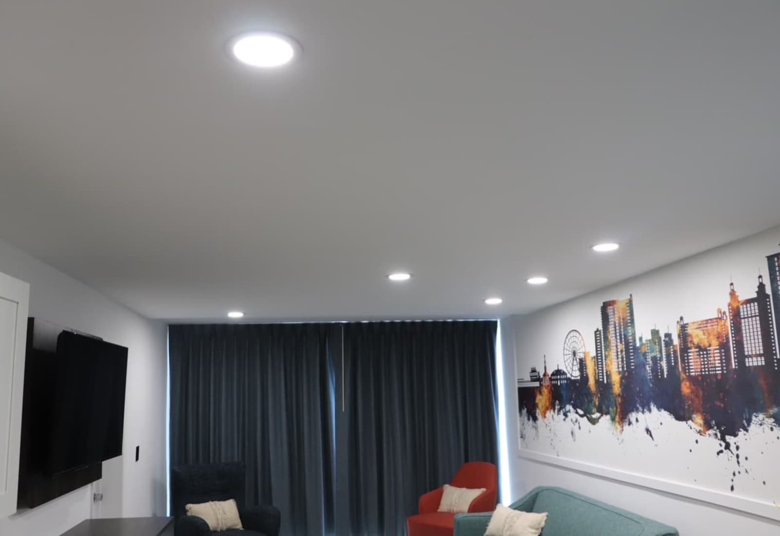 The lighting in the room can be set to full bright for cooking or reading...