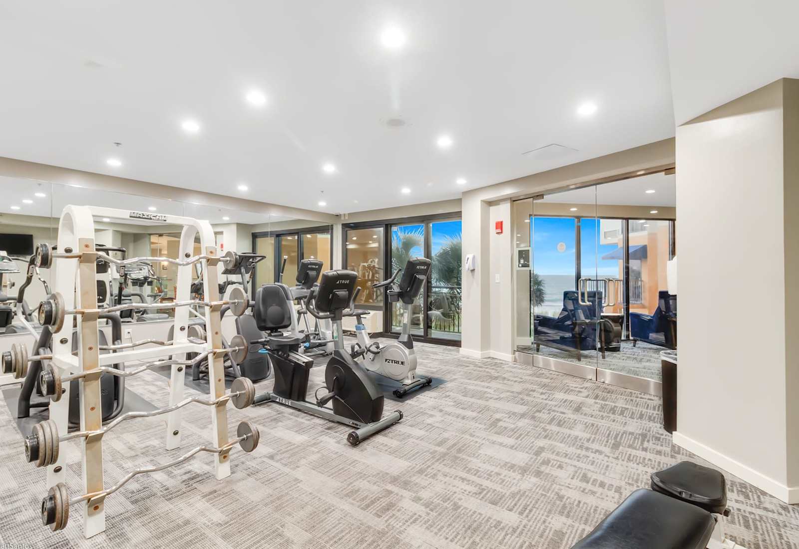 Stay active during your getaway with access to a fully equipped fitness center featuring cardio machines, free weights, and ocean views. Whether it’s a quick workout or a full routine, this gym makes wellness part of your beach vacation.