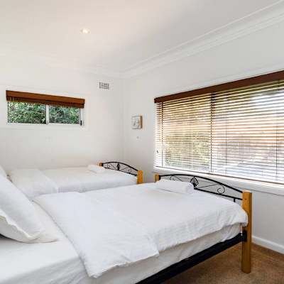 Stylish 2-Bedroom Home with Easy CBD Ac — photo 5